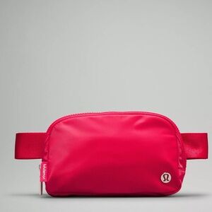 Lululemon Everywhere Belt Bag 1L- RARE Cherry Mist Color- NWT never used!